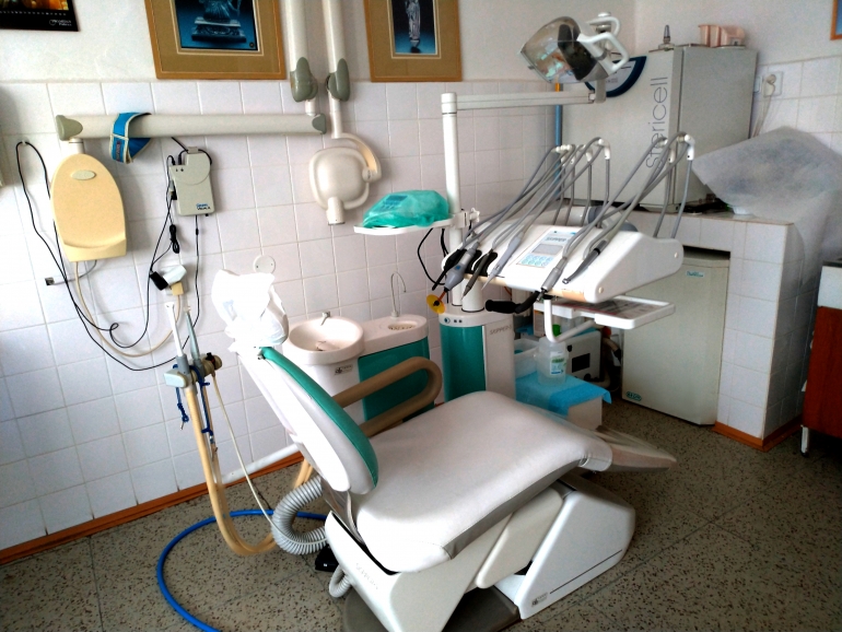 Kompletní vybavení stomatologické ordinace + OPG