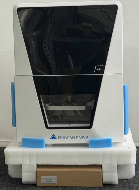 Laboratorní fréza VHF E5