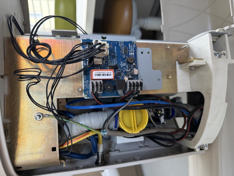 prodám velmi levněA-dec 500