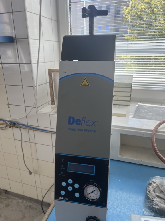 Odlívač protéz Deflex MAD 1300 (2020)
