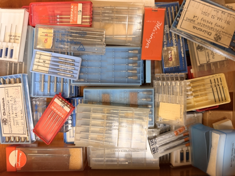 Prodej mobiliáře stomatologické ordinace