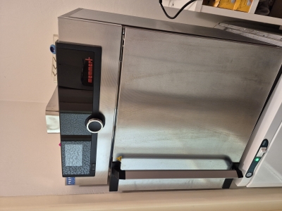 Prodej vybaveni ordinace, stomadent, memmert