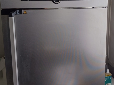 sterilizátor Memmert SF110 a Memmert SF75
