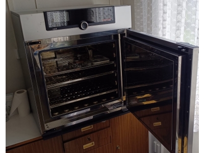 sterilizátor Memmert SF110 a Memmert SF75
