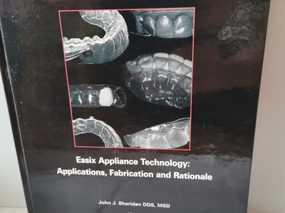 Prodám knihu Essix Appliance