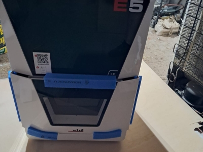 Laboratorní fréza VHF E5