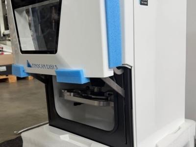 Laboratorní fréza VHF E5