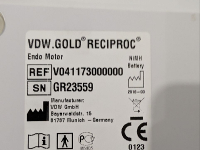 VDW GOLD RECIPROC – profesionální endomotor s apexlokátorem